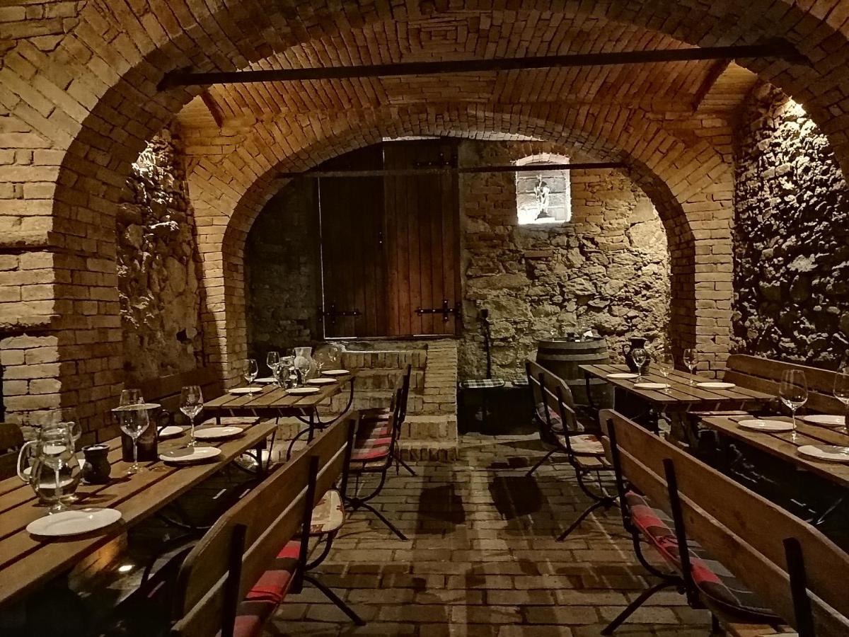 Privat Bohemia Hotel Satov Exterior photo